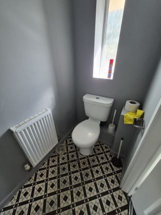 51, Lotus Road, Leicester photo 4