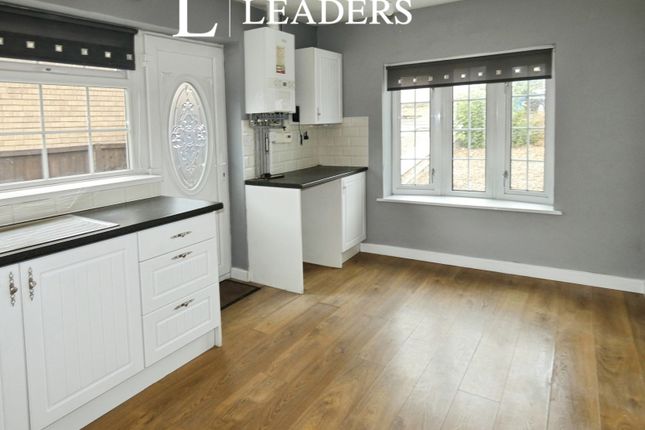 6, Pindale Avenue, Chesterfield photo 3