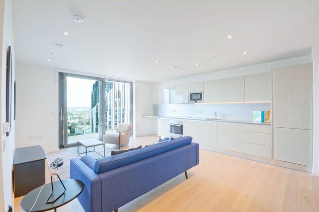 Thumbnail Flat to rent in St Gabriel Walk, Elephant And Castle, London