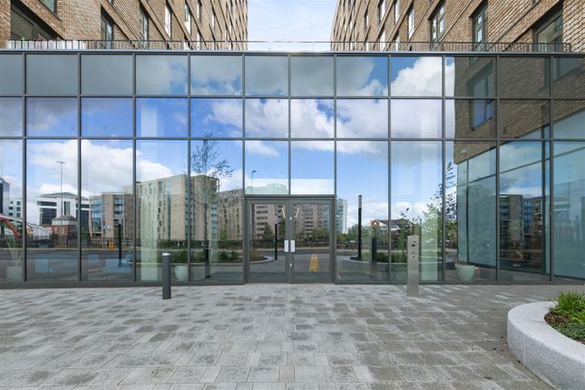 Apartment 21608, 4, Wharf End, Trafford Park photo 4