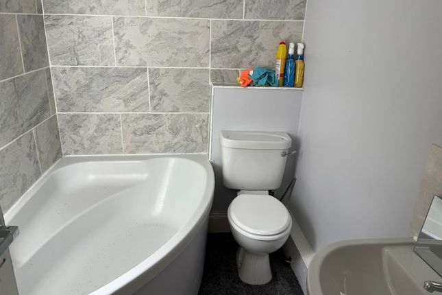 73 Tower Hill, Dover photo 4