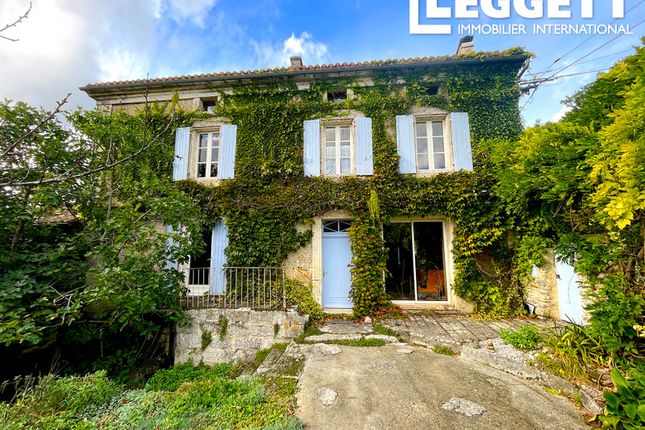 Thumbnail Villa for sale in 47 Rue Des Falaises, Sers, Charente, Nouvelle-Aquitaine
