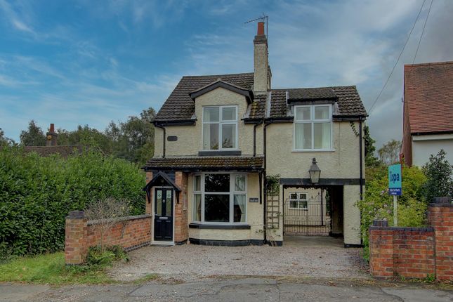 Detached house for sale in Abbey Road, Coalville