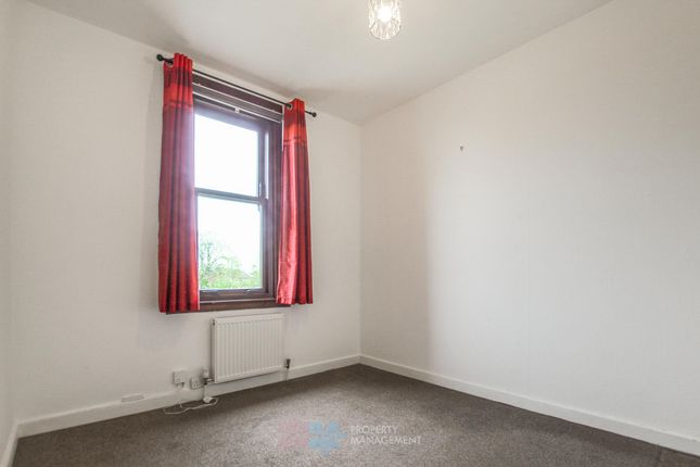 Flat to rent in 18 Bryans Avenue, Newtongrange, Dalkeith