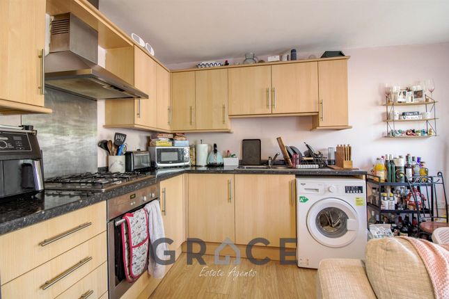 399, Foxhall Road, Ipswich photo 3