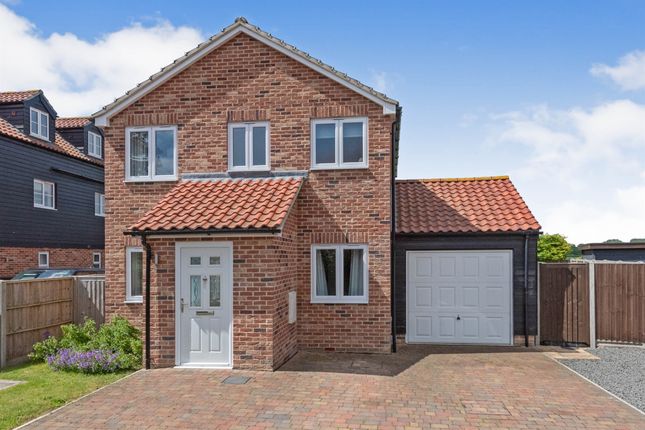 Thumbnail Detached house for sale in Cricket View, Mildenhall, Bury St. Edmunds