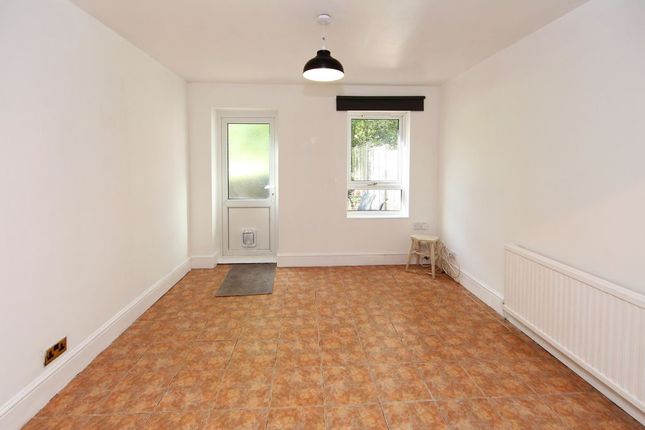 15, Proctors Place, Telford photo 5