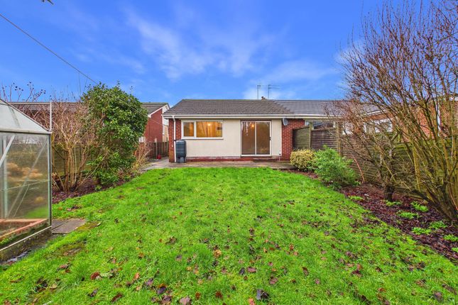 23 Meadow Gardens, Crediton photo 4