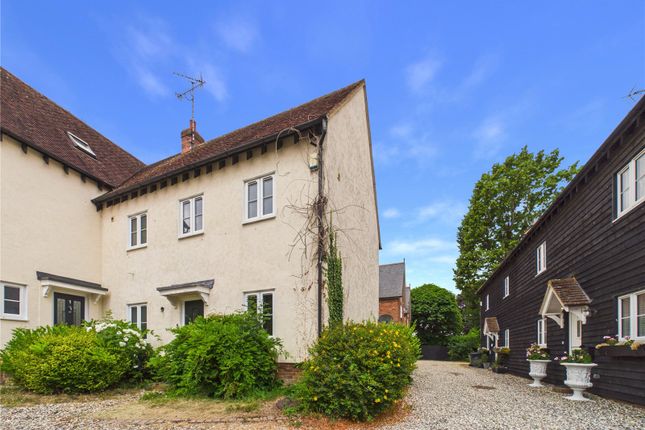 4-bed semi-detached on 2, Coachmans Mead, Braintree, £400,000