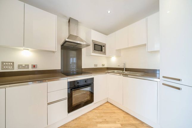 2-bed flat on Dowells Street, Greenwich, £539,950