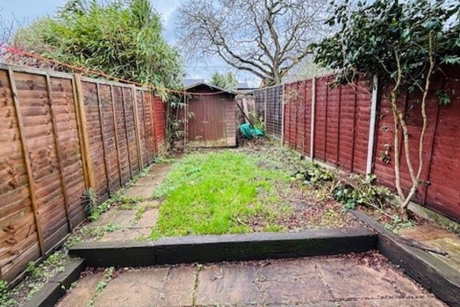40A, BATH ROAD, THATCHAM photo 2