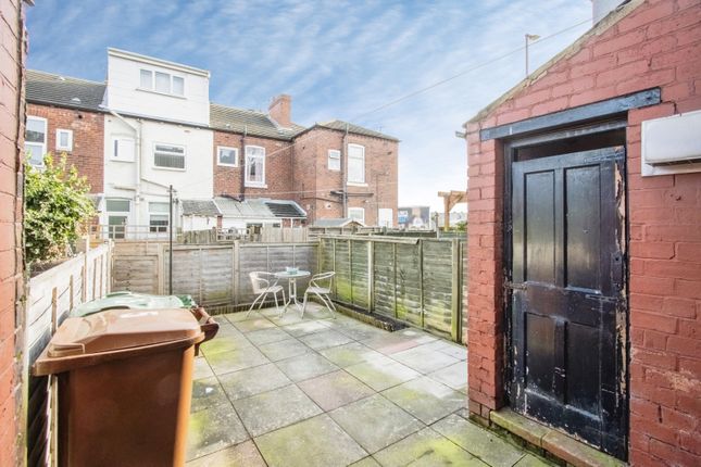 5, Clement Street, West Yorkshire photo 4