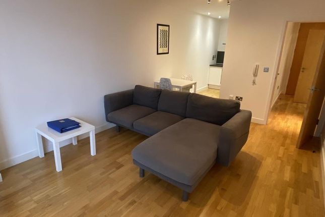 Thumbnail Flat to rent in Lower Byrom Street, Manchester