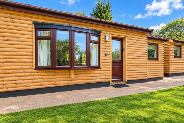 1-bed caravan on Lodge 28, Watermouth Lodges, Watermouth, Ilfracombe, £63,000