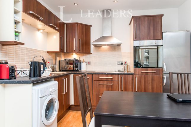 Flat 7, Langton Court, Cheltenham photo 4