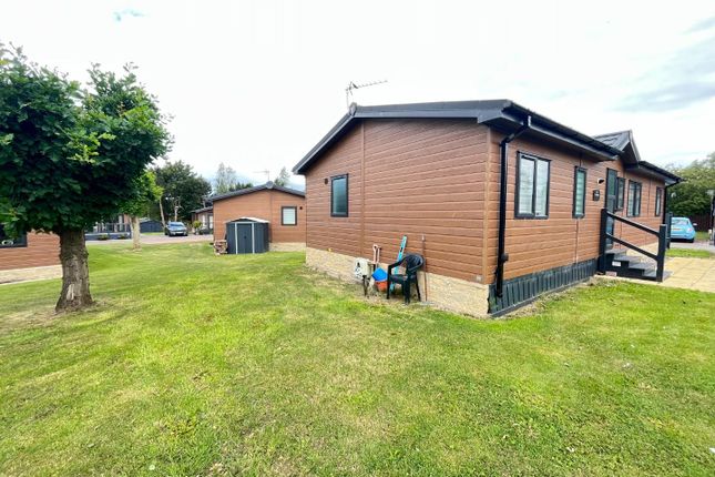 Mobile/park home for sale in Stockton Road, South Kilvington, Thirsk