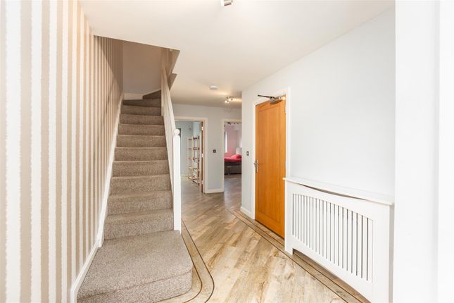 51, St. Catherines Court, Swansea photo 3