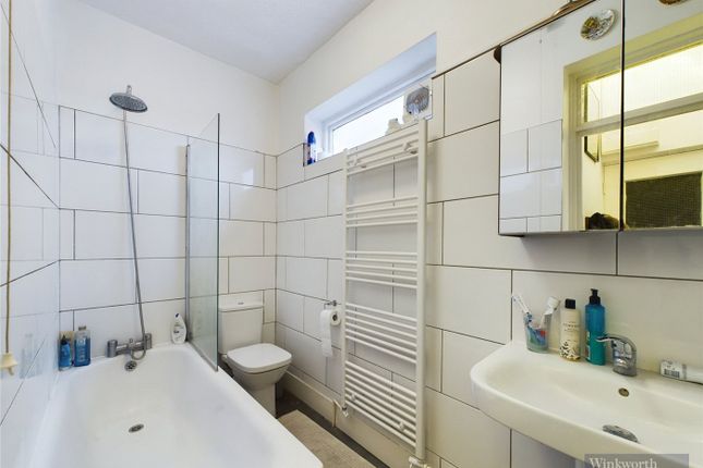 Flat for sale in Surbiton Road, Kingston Upon Thames