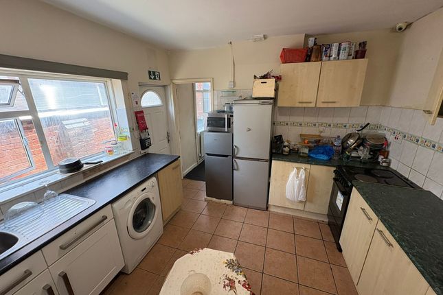 24, Slaney Road, Walsall photo 3