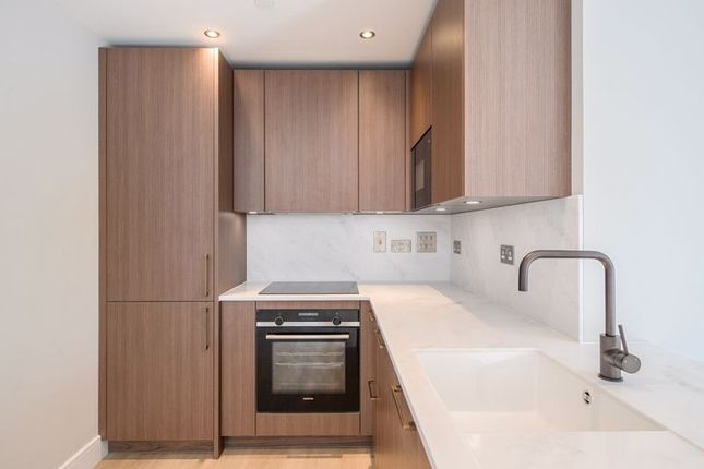 Flat 3a, 88 Riddlesdown Road, Purley photo 3