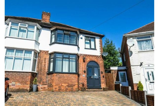 3-bed other on 17, Grigg Grove, Birmingham, £270,000