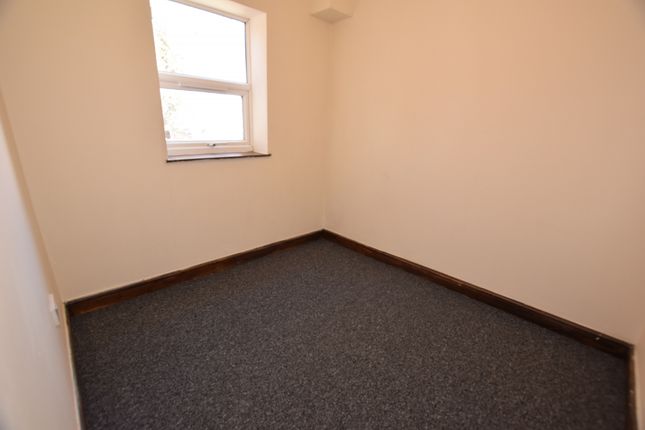 Flat to rent in |Ref: R153859|, Commercial Road, Southampton