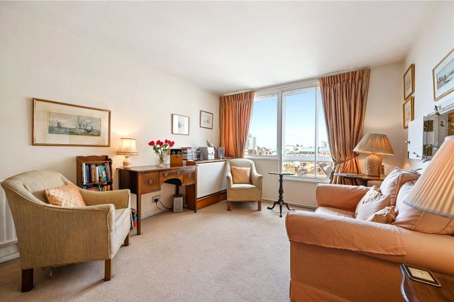 Flat for sale in Marshall Street, London