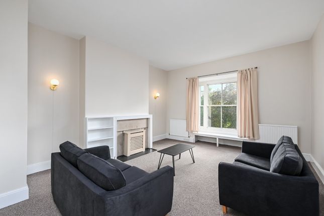 Room 3, 2nd Floor Flat, 150, The Mount, York photo 4