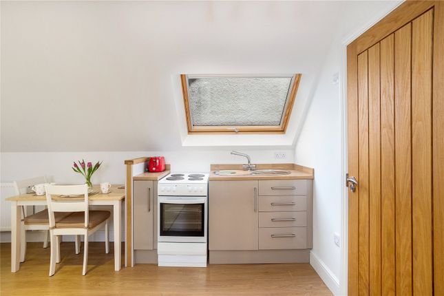 The Studio, Navron House,, Horns Lane, Witney photo 2