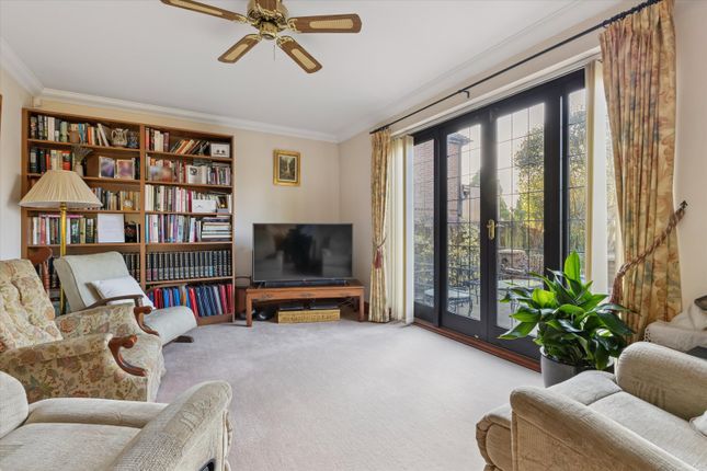 38, Holly Hill Lane, Southampton photo 4