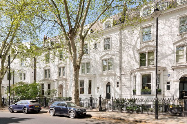 Thumbnail Terraced house for sale in Gledhow Gardens, London