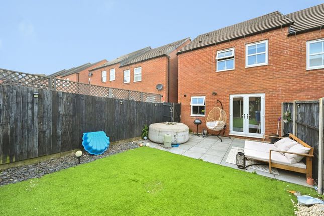 5, Moonbeam Way, Nottinghamshire photo 2