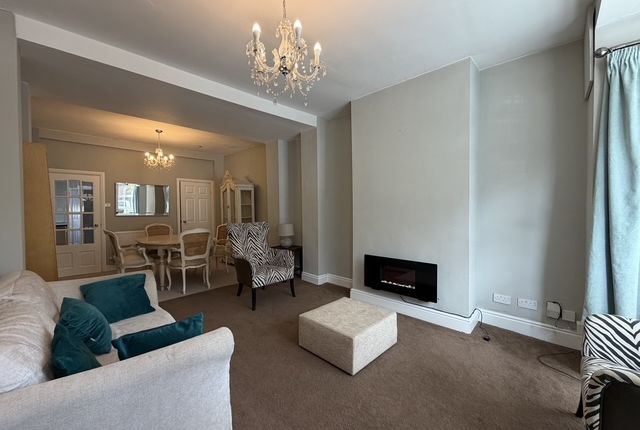 30, Thistleberry Avenue, Newcastle under Lyme photo 2