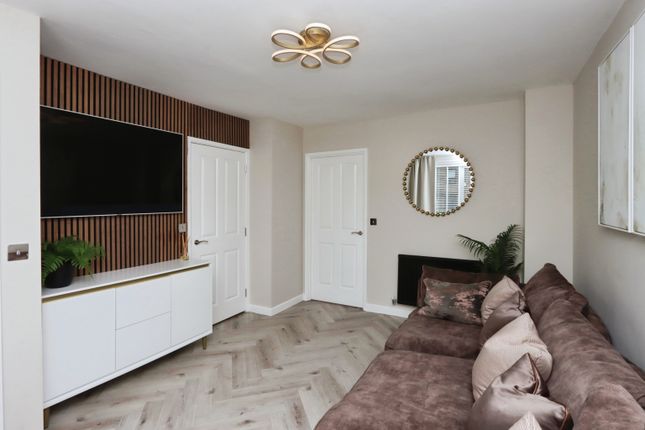 20, Skipsea Road, Sheffield photo 2