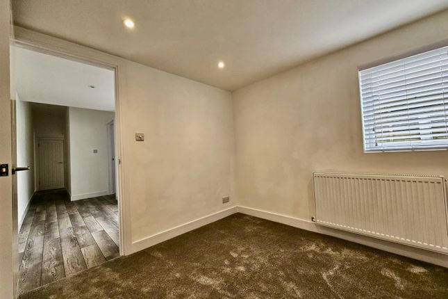 Ground Floor 37, London Street, Worthing photo 3
