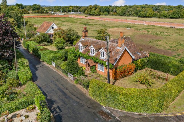 3-bed detached on Garden Cottage, The Street, Ipswich, £375,000