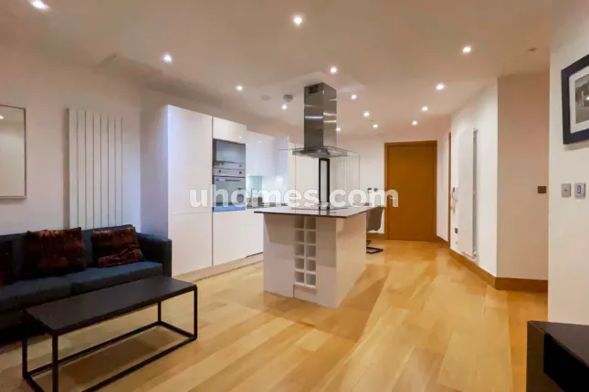 LD-Baltimore Tower(Galliard), 25, Crossharbour Plaza, London photo 5