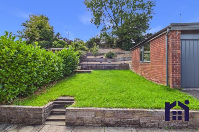 6 Whalley Road, Chorley photo 4