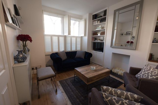Thumbnail Flat to rent in Credenhill Street, London