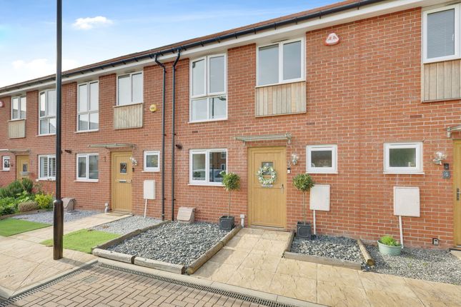 Thumbnail Terraced house for sale in Poole Way, Southend-On-Sea