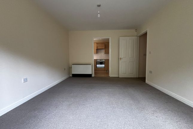 Apt 57, Chandlers Court, Victoria Dock photo 2
