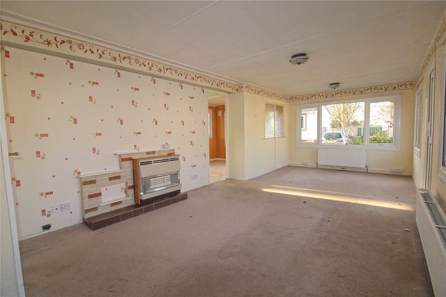 30, Trowbridge Lodge Park, Wiltshire photo 3