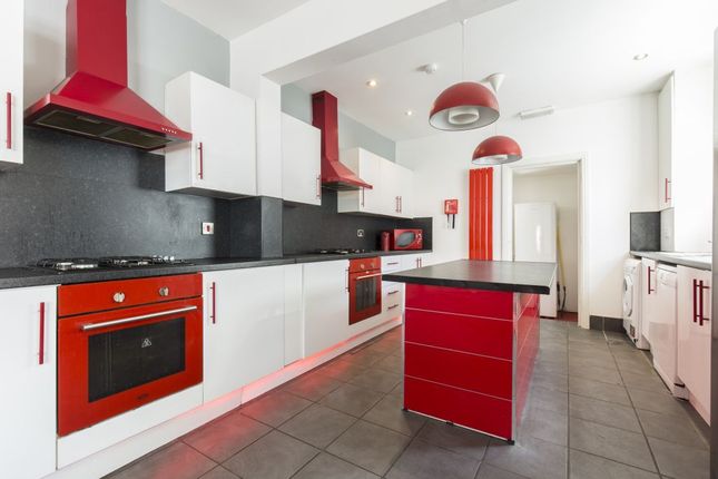 Thumbnail Terraced house for sale in Fitzroy Street, Hull