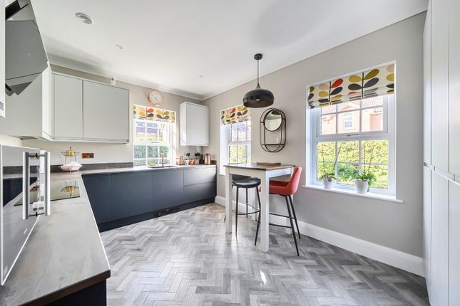 27, West Mill Rise, Beverley photo 4