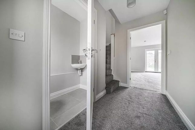 Throstle Nest, 79, Fagley Lane, Bradford photo 2