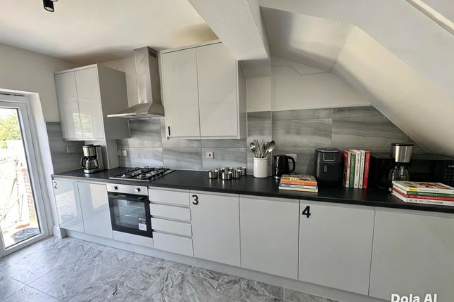 381, Fairfax Drive, Westcliff-on-Sea photo 5