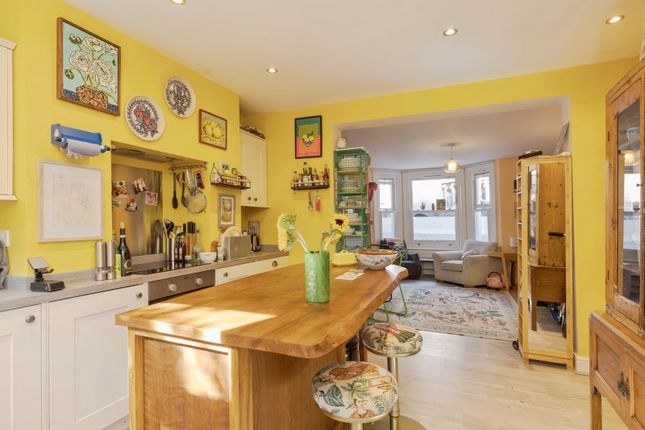 24, Grosvenor Park, Kent photo 4