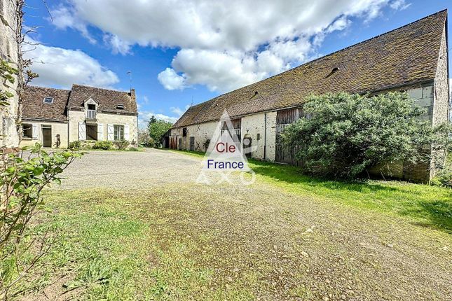 Thumbnail Farm for sale in Nogent-Le-Rotrou, Eure-Et-Loire, 28400, France