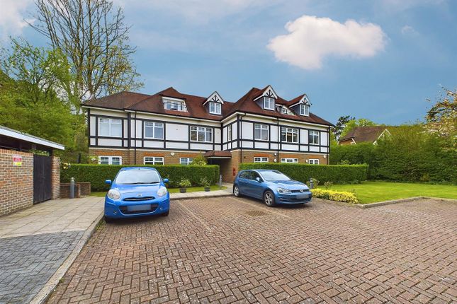 Thumbnail Property for sale in Woodcote Valley Road, Purley