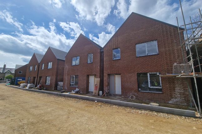 Semi-detached house for sale in Cobden Avenue, Peterborough